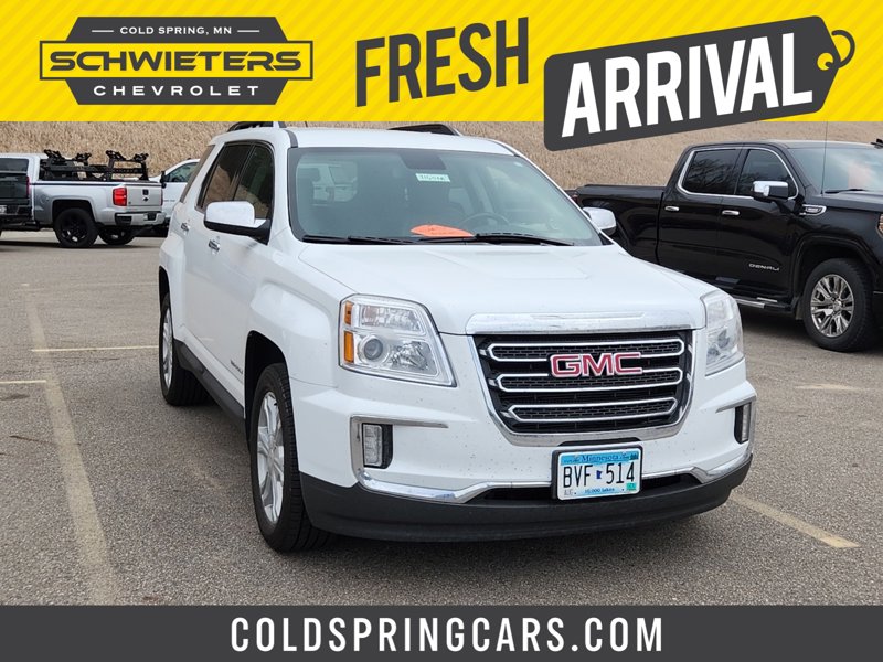 Used 2017 GMC Terrain SLT image 1