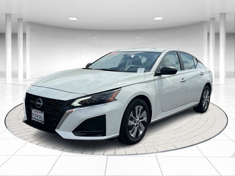 Certified 2025 Nissan Altima 2.5 S image 1