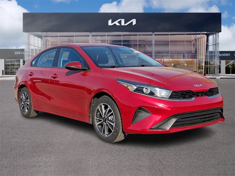 Certified 2022 Kia Forte LXS w/ LXS Technology Package image 1