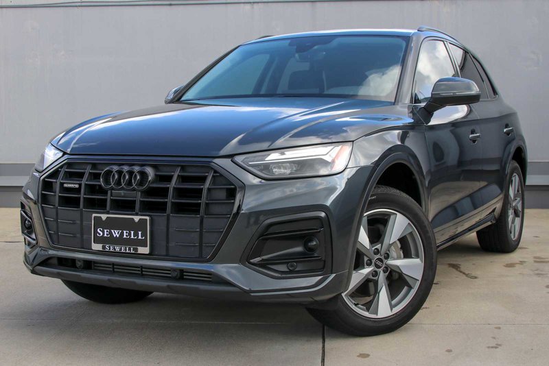 Certified 2024 Audi Q5 2.0T Premium Plus w/ Premium Plus Package image 1