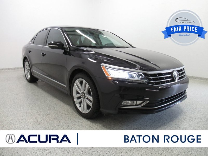 Used 2017 Volkswagen Passat 1.8T SEL Premium image 1