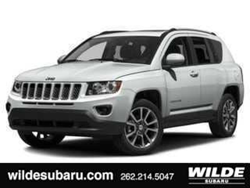 Used 2016 Jeep Compass High Altitude image 1