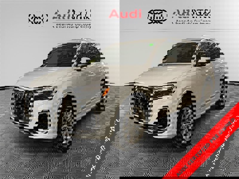Certified 2025 Audi Q7 3.0T Premium w/ Convenience Package image 1