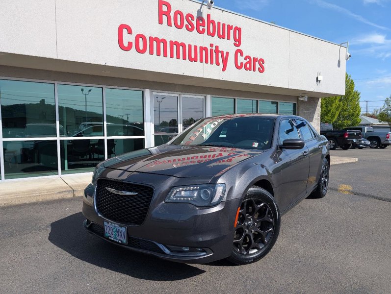 Used 2019 Chrysler 300 S image 1