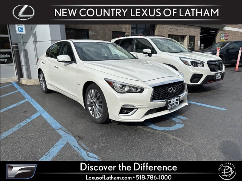 Used 2020 INFINITI Q50 Luxe image 1