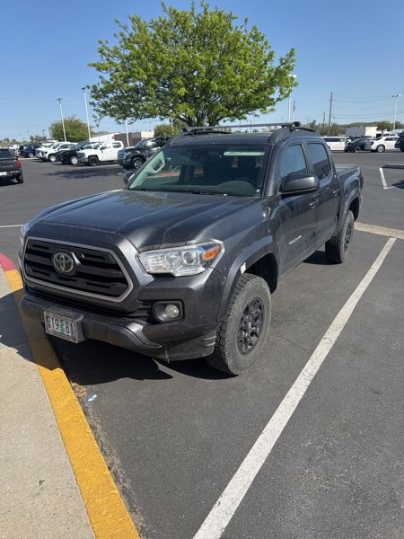 Used 2019 Toyota Tacoma SR5 image 1