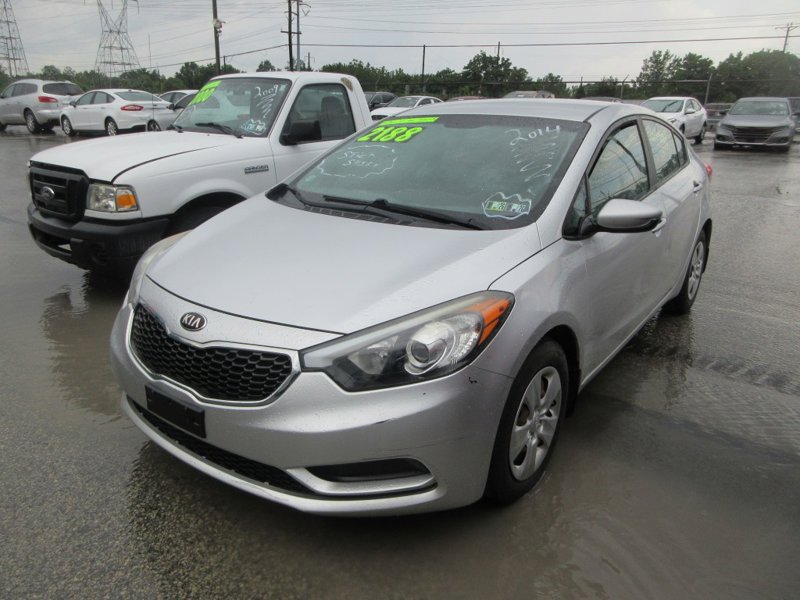 Used 2014 Kia Forte LX image 1