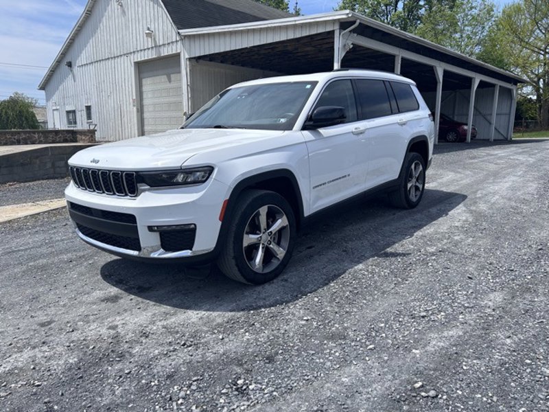 Used 2022 Jeep Grand Cherokee L Limited image 1