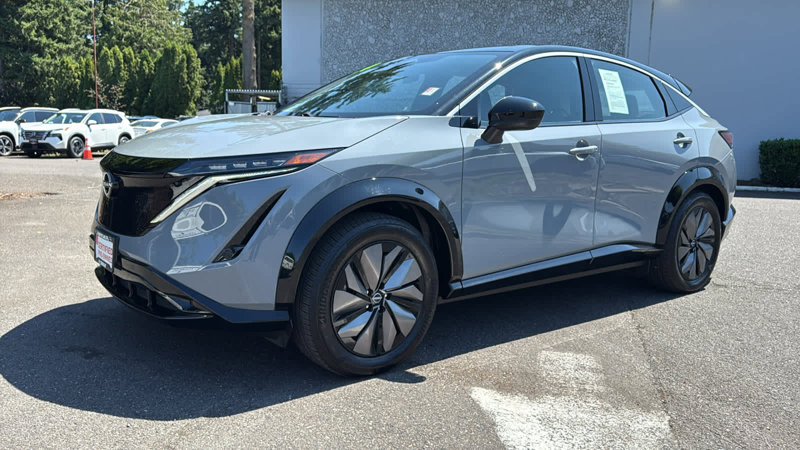 Certified 2024 Nissan Ariya FWD image 1