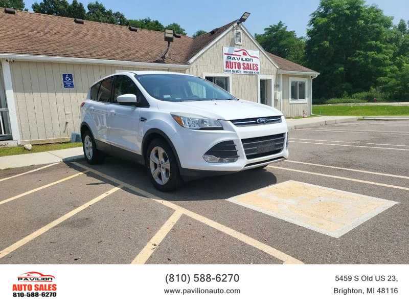 Used 2016 Ford Escape SE image 1