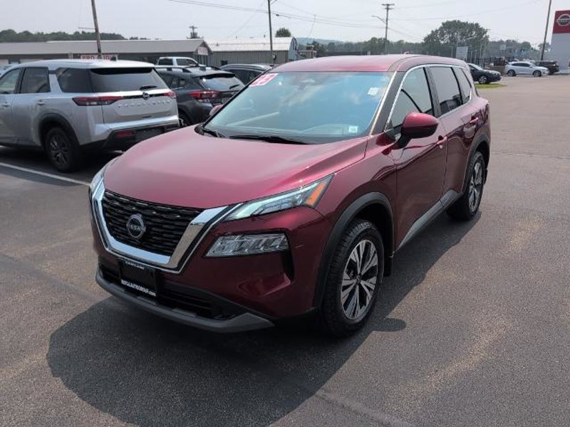 Certified 2023 Nissan Rogue SV image 1