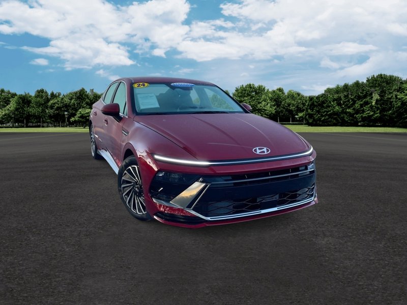 Certified 2024 Hyundai Sonata SEL image 1