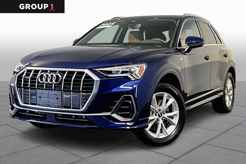 Certified 2025 Audi Q3 2.0T Premium Plus w/ Premium Plus Package image 1
