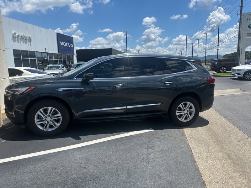 Used 2019 Buick Enclave Essence image 1