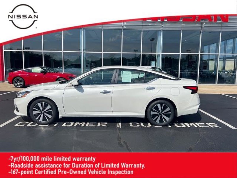 Certified 2022 Nissan Altima 2.5 SV image 1