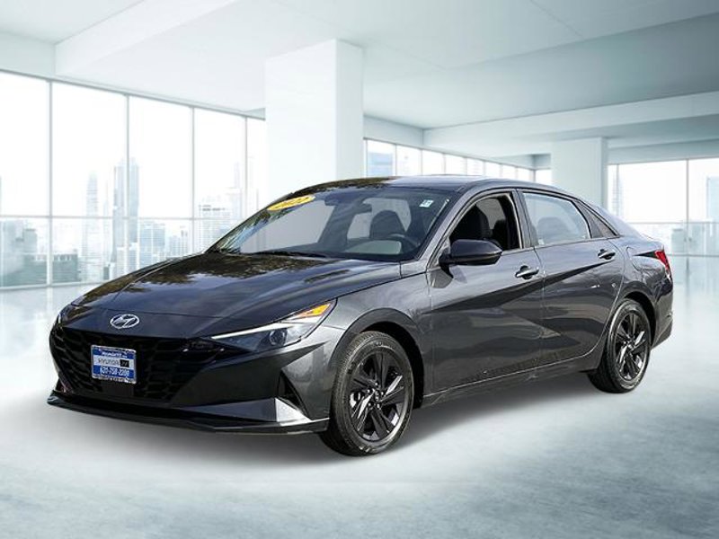 Certified 2022 Hyundai Elantra SEL w/ Convenience Package image 1