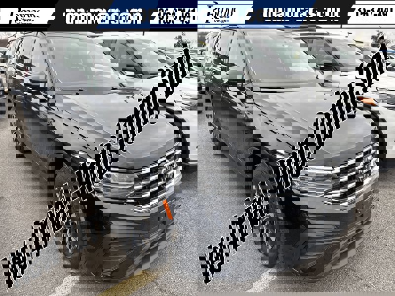 Used 2022 Volkswagen Tiguan S image 1