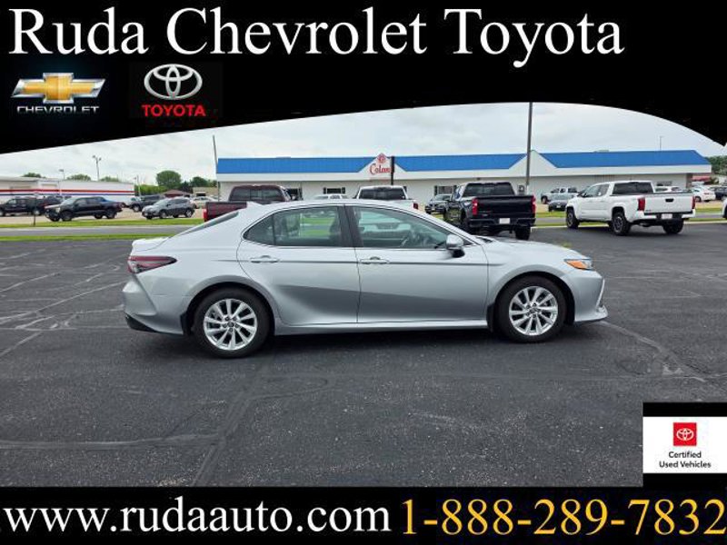 Certified 2023 Toyota Camry LE image 1