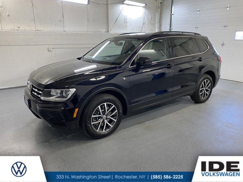 Used 2019 Volkswagen Tiguan SE image 1