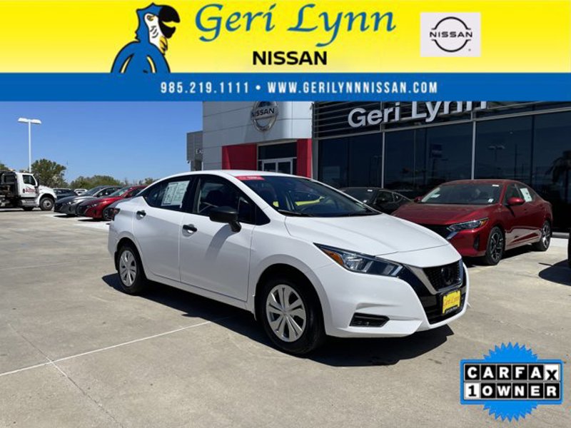 Certified 2021 Nissan Versa S image 1
