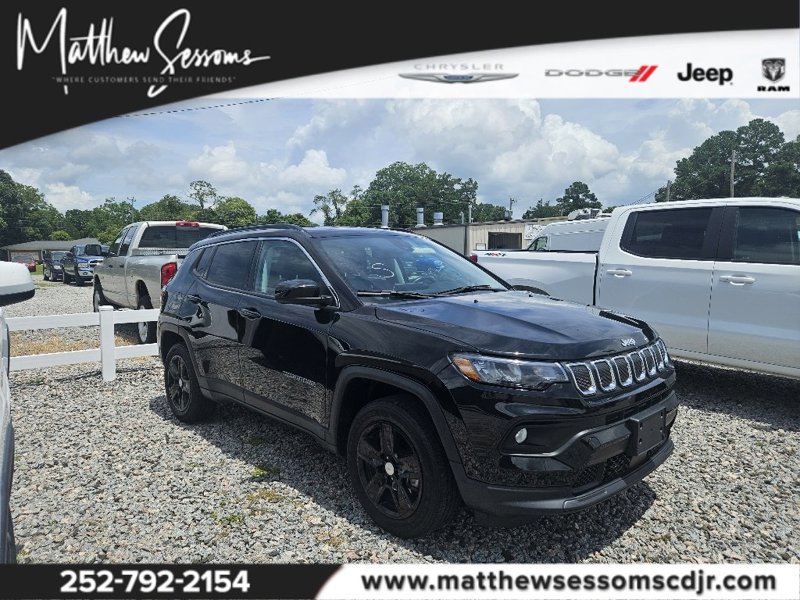 Used 2022 Jeep Compass Latitude w/ Convenience Group image 1