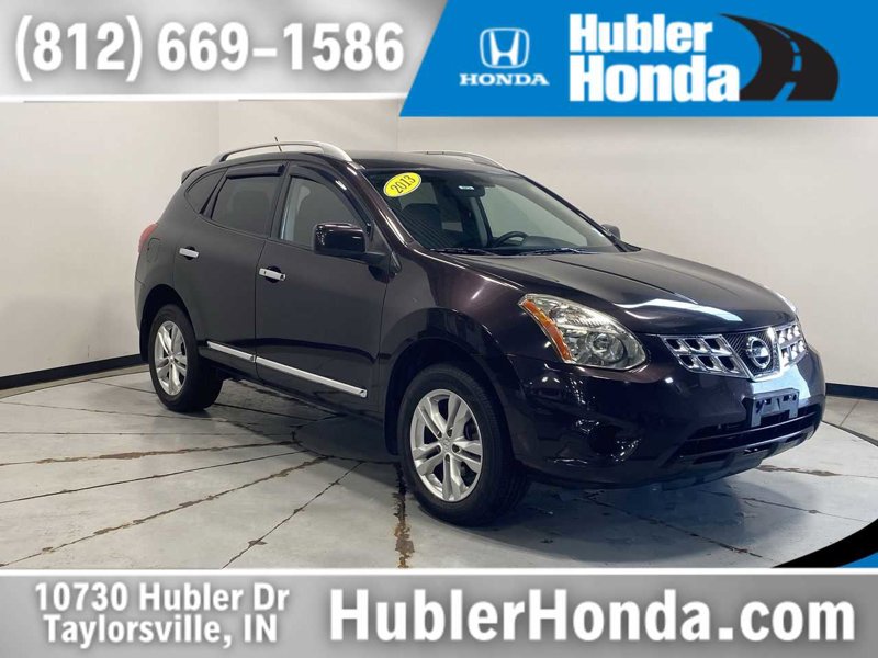 Used 2013 Nissan Rogue SV image 1