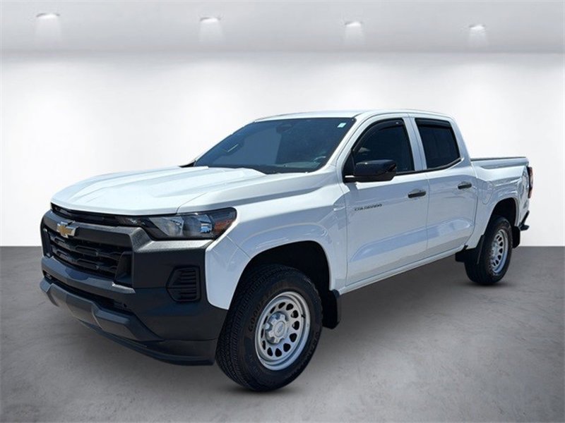 Certified 2023 Chevrolet Colorado W/T w/ Advanced Trailering Package image 1