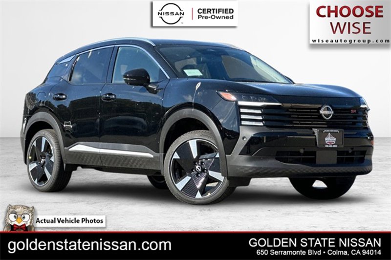 Certified 2025 Nissan Kicks SR image 1