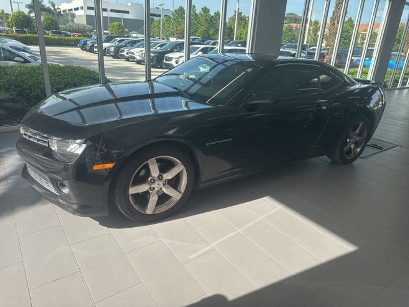Used 2015 Chevrolet Camaro LT w/ 1LT Preferred Package image 1