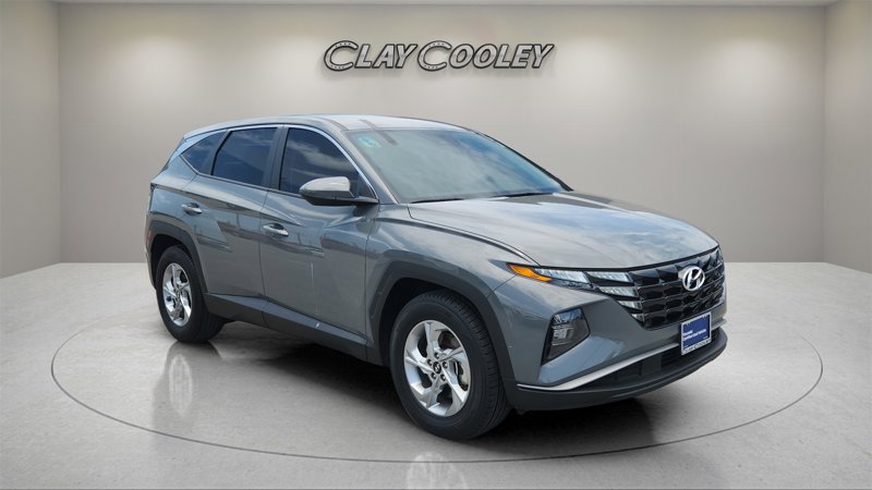 Certified 2024 Hyundai Tucson SE image 1