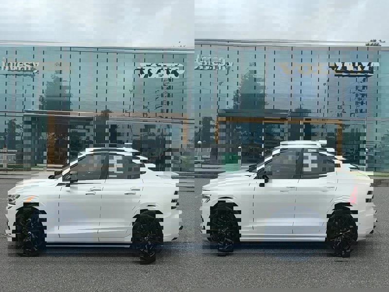 Certified 2023 Volvo S60 B5 Plus image 1