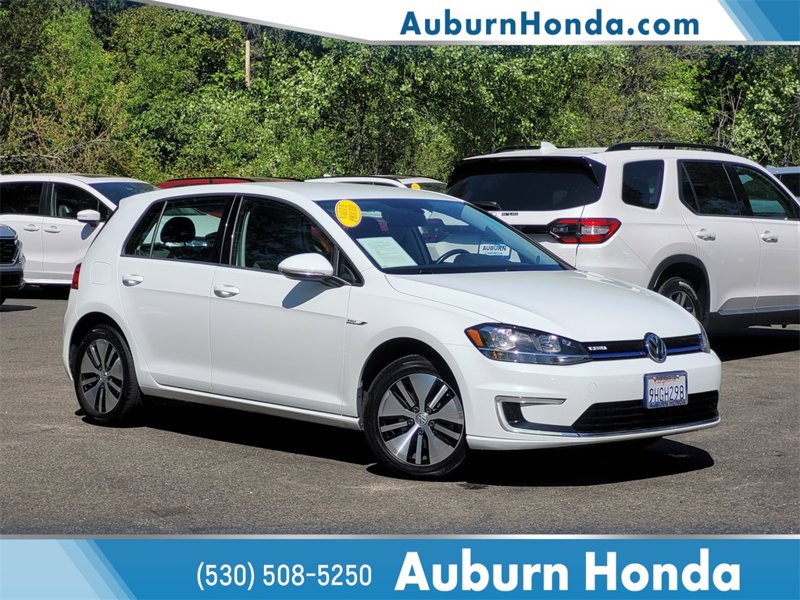 Used 2019 Volkswagen e-Golf SE w/ Driver Assistance Package image 1