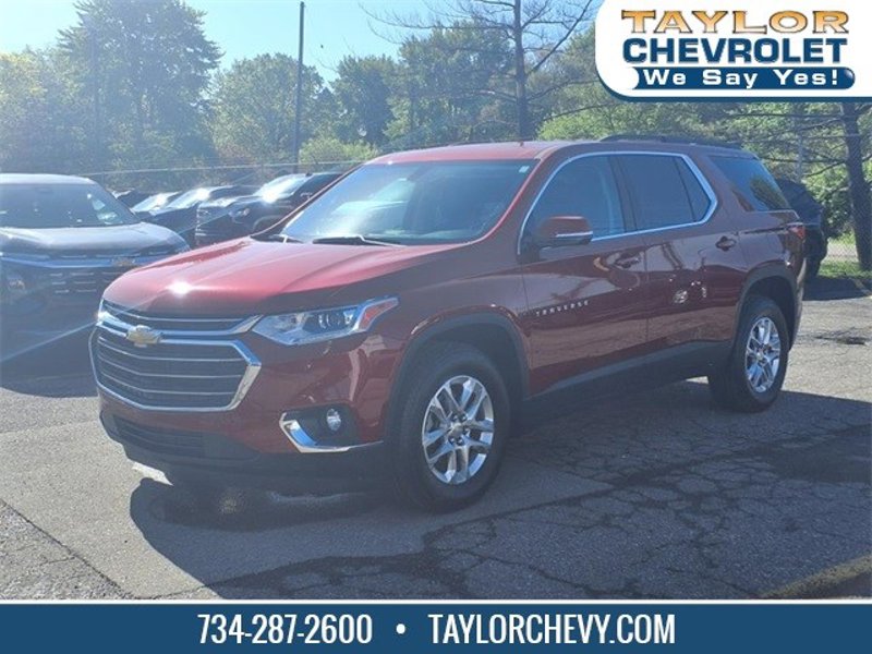 Certified 2020 Chevrolet Traverse LT image 1