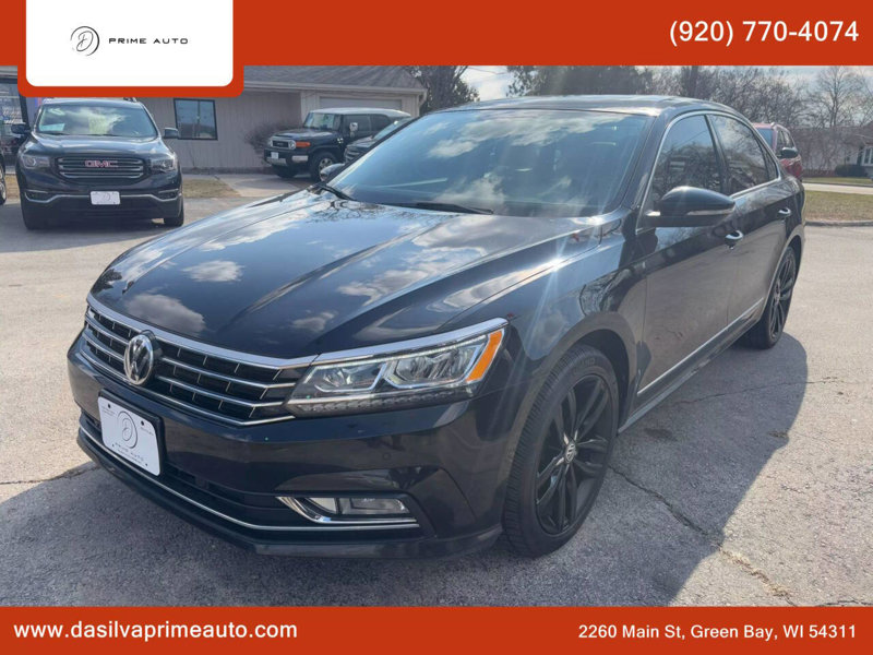 Used 2017 Volkswagen Passat 1.8T SE image 1