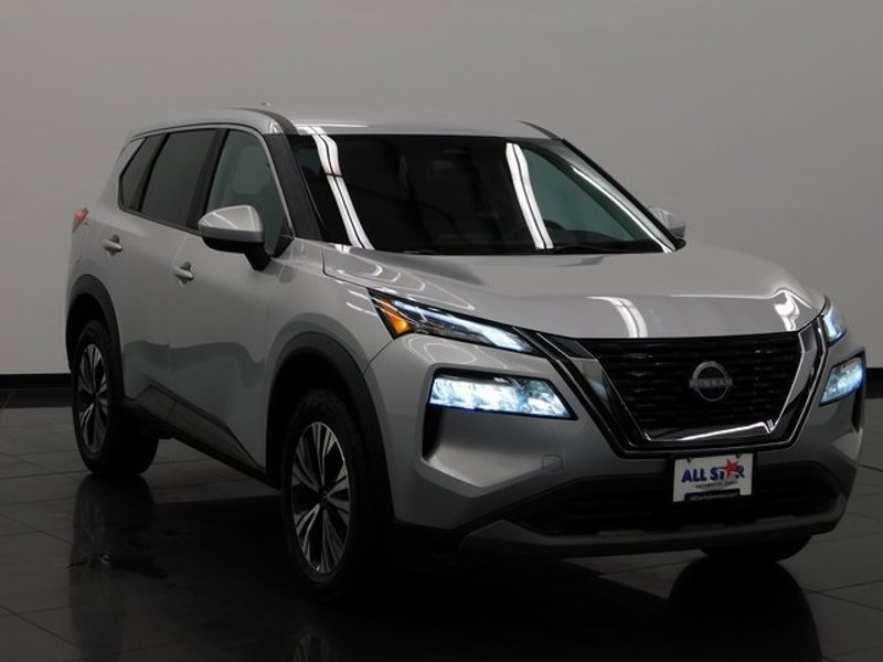 Certified 2023 Nissan Rogue SV image 1