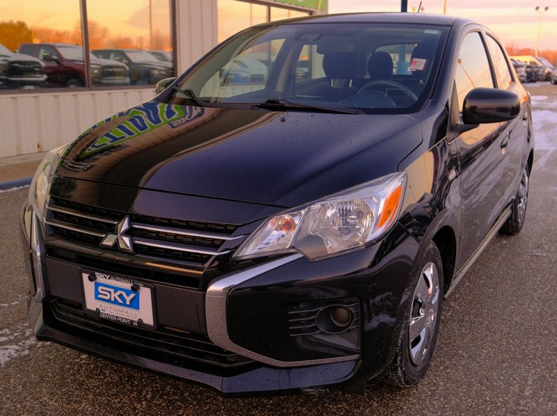 Used 2021 Mitsubishi Mirage ES image 1