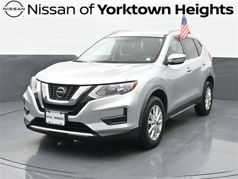 Certified 2018 Nissan Rogue SV image 1