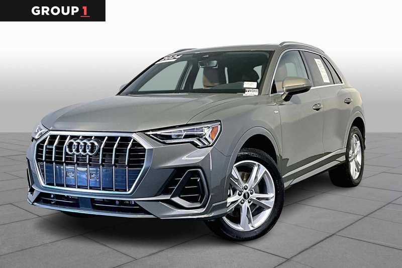 Certified 2024 Audi Q3 2.0T Premium Plus image 1