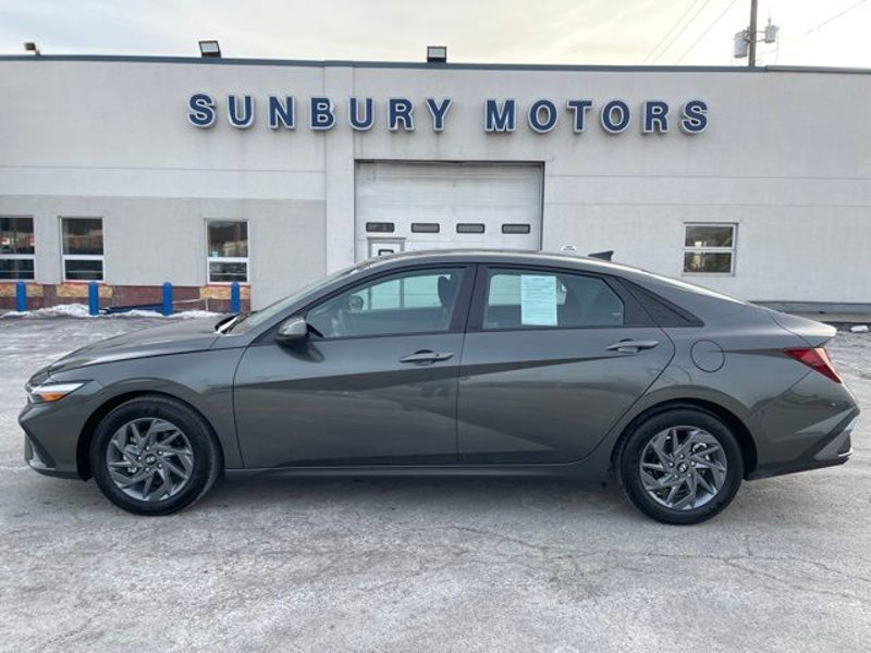 Certified 2024 Hyundai Elantra SEL image 1