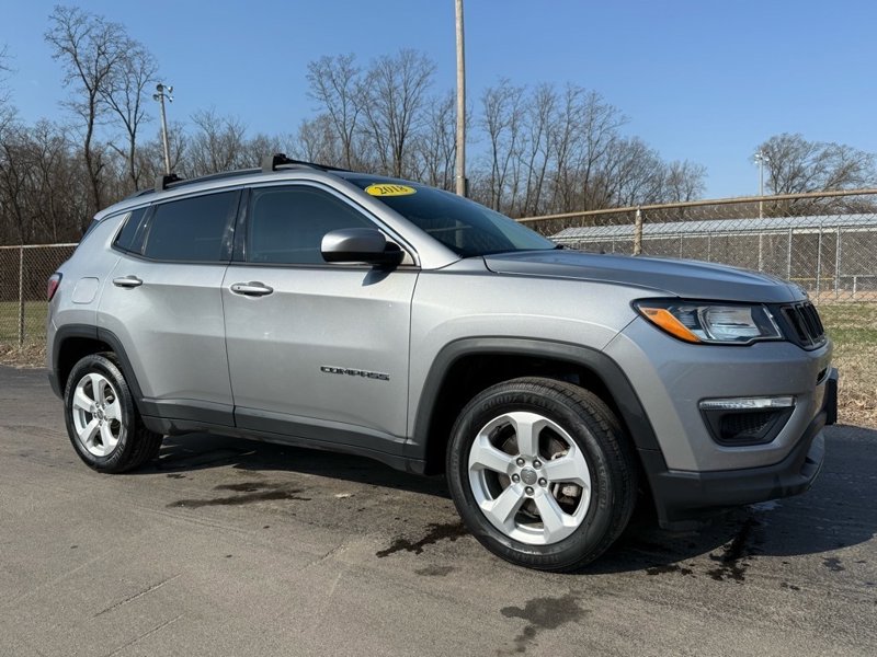 Used 2018 Jeep Compass Latitude w/ Popular Equipment Group image 1