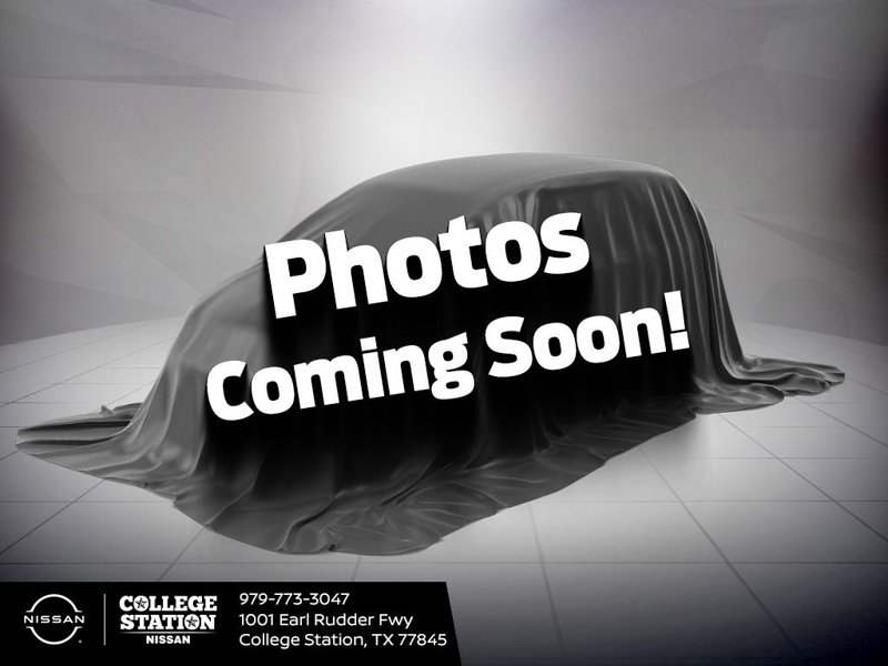 Used 2018 Chevrolet Traverse LT image 1