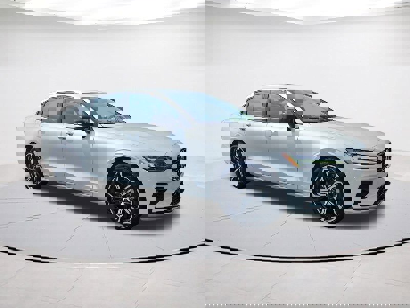 Certified 2024 Volvo S60 B5 Core image 1
