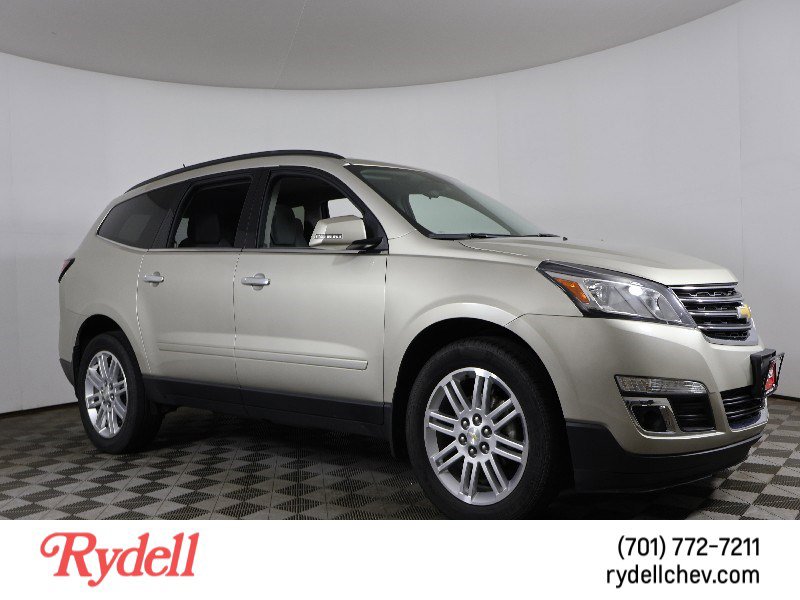 Used 2015 Chevrolet Traverse LT w/ Style and Technology Package image 1