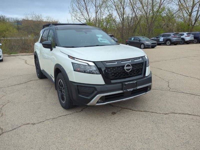 Certified 2023 Nissan Pathfinder Rock Creek image 1