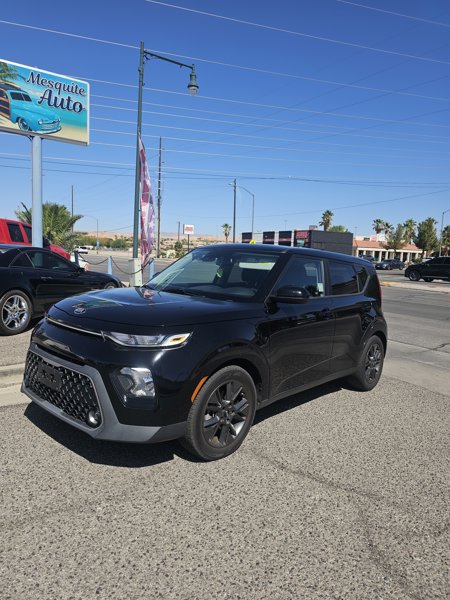 Used 2021 Kia Soul EX image 1