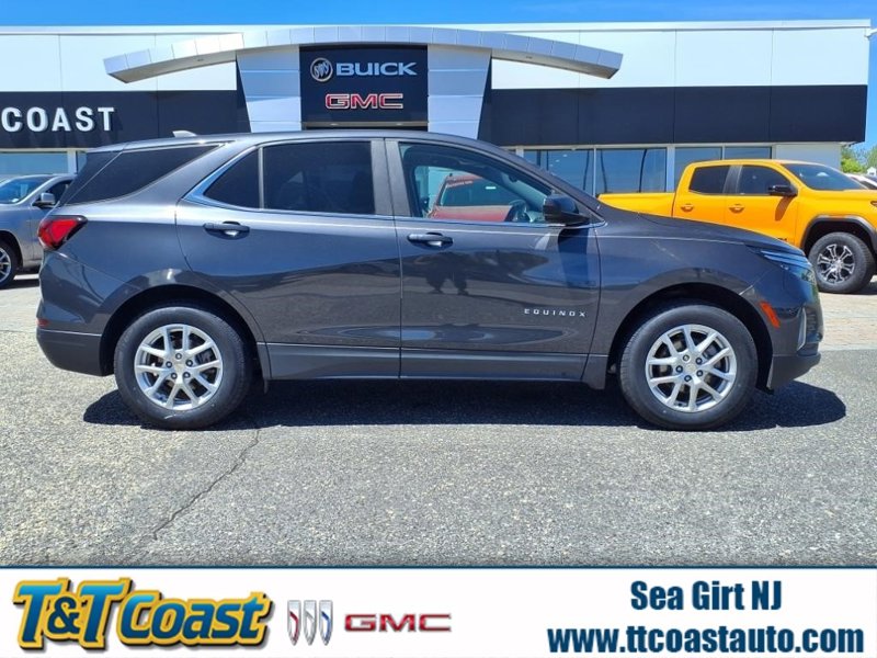 Certified 2023 Chevrolet Equinox LT image 1