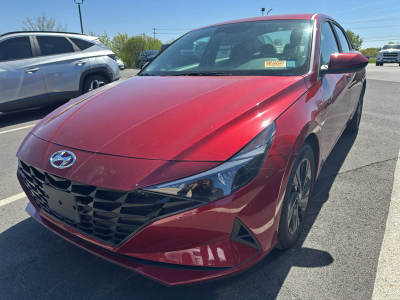 Certified 2023 Hyundai Elantra SEL image 1