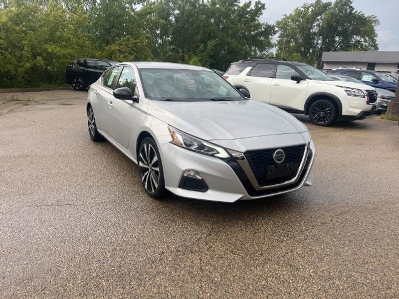 Certified 2019 Nissan Altima 2.5 SR image 1