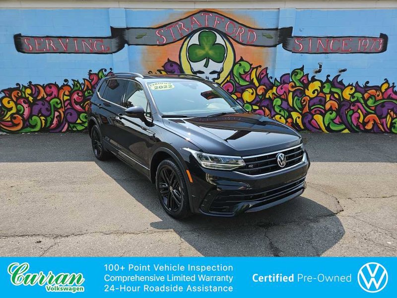 Certified 2022 Volkswagen Tiguan SE R-Line image 1