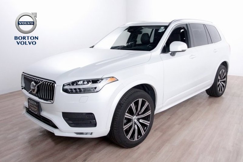 Certified 2023 Volvo XC90 B5 Core image 1